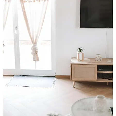 Prázdninový dům Pico Stove - Doppelhaushaelfte Mit Sauna Fuer 4 Personen